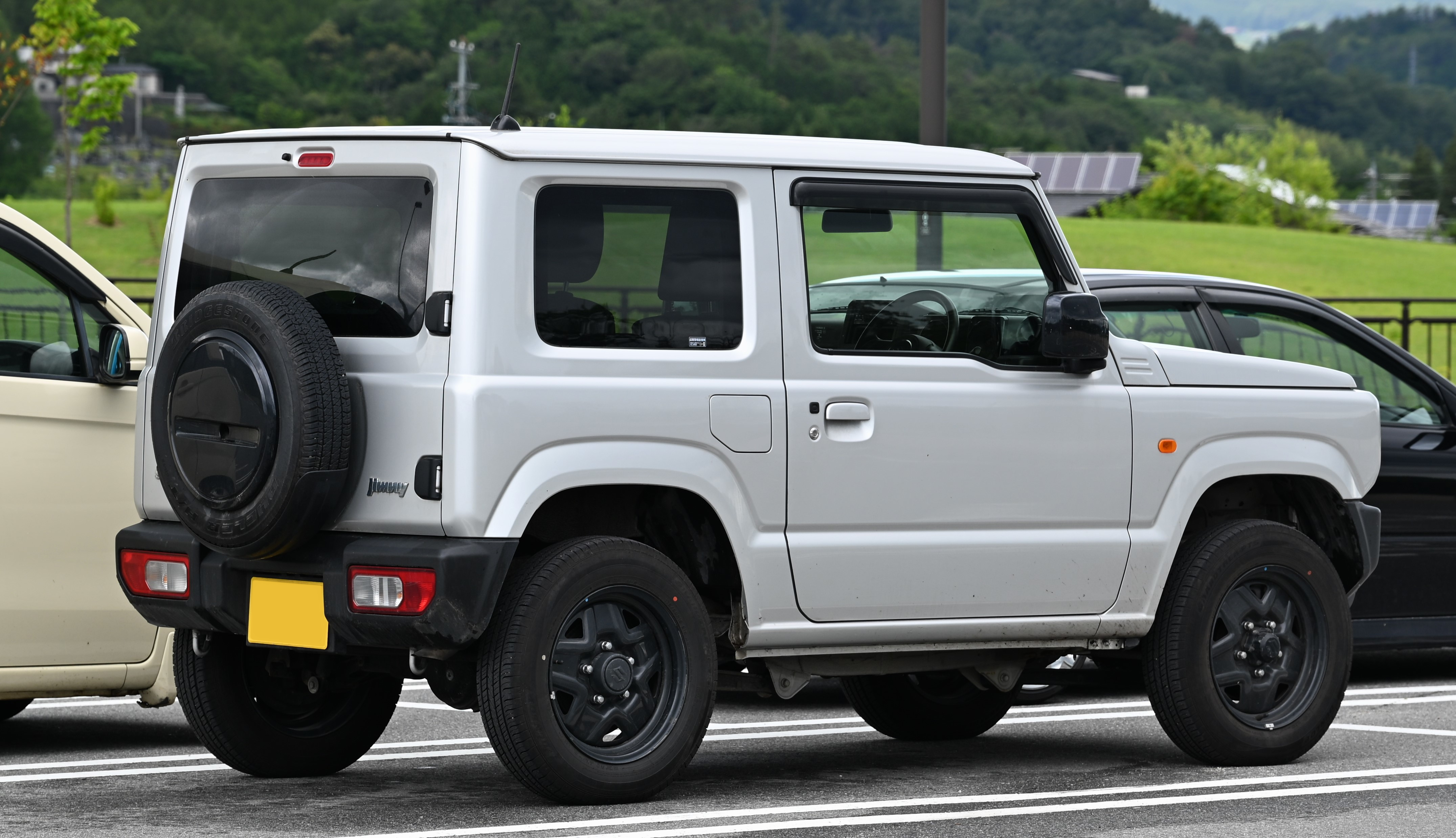 Suzuki Jimny 2021 — photo 2